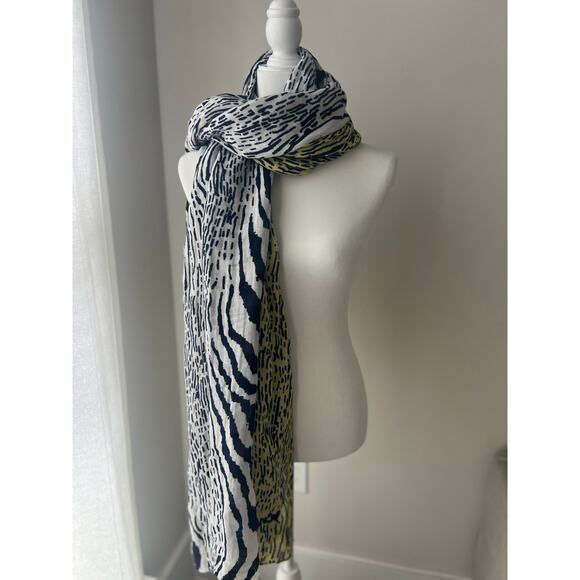 Diane Von Furstenburg Shawl Scarf Lightweight Navy White Yellow - Picture 5 of 8